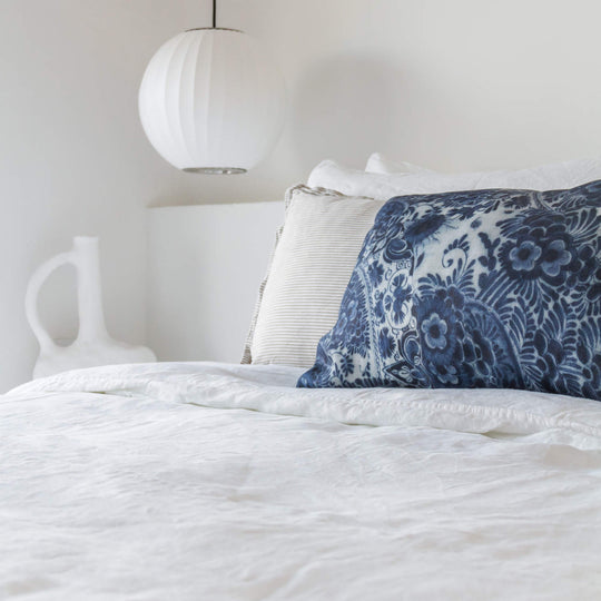 CoralBloom Delft Scatter cushion cover