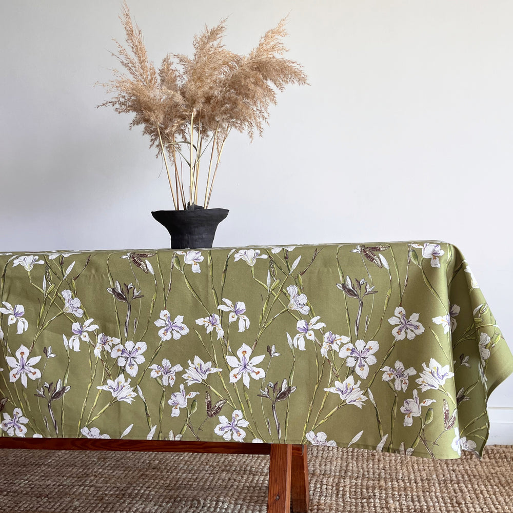 CoralBloom Studio Functional Art tableware dietes tablecloth