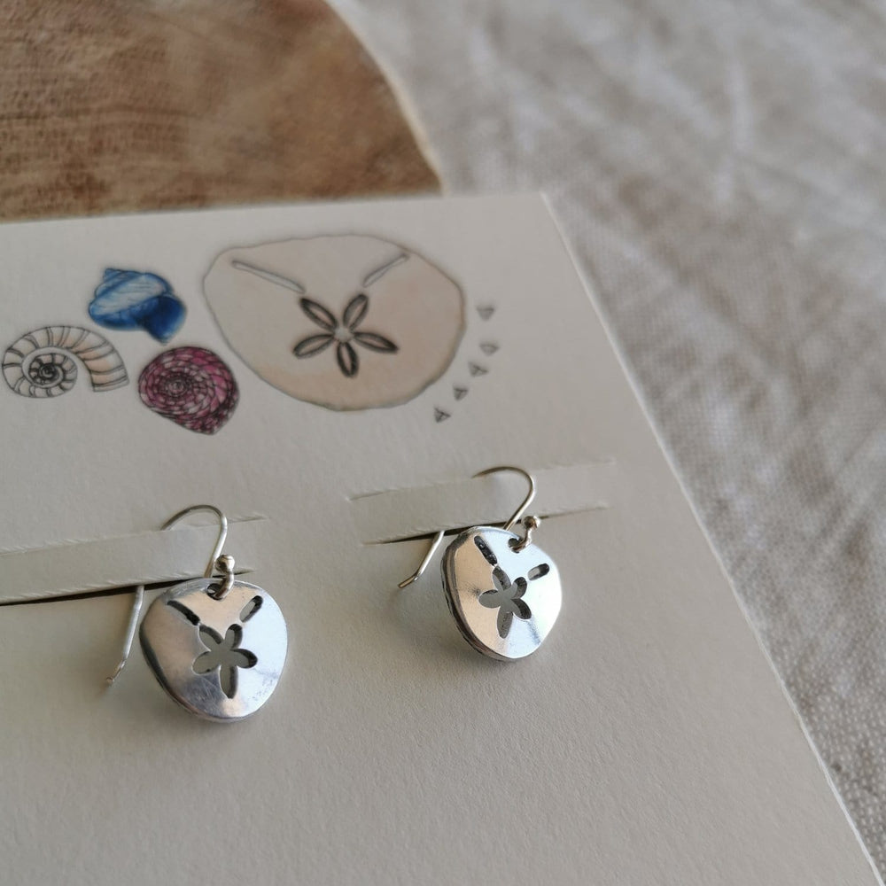 Pansy Shell Earrings